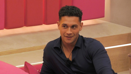 Love Island Stars Allowed To Masturbate But Not In Front Of Each Daily